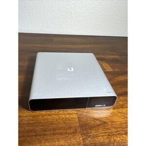 Ubiquiti Networks UCK-G2-PLUS UniFi Controller Hybrid Cloud Key Gen2 PLUS 1TB HD